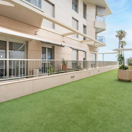 Seaside Modern Flat * Valence